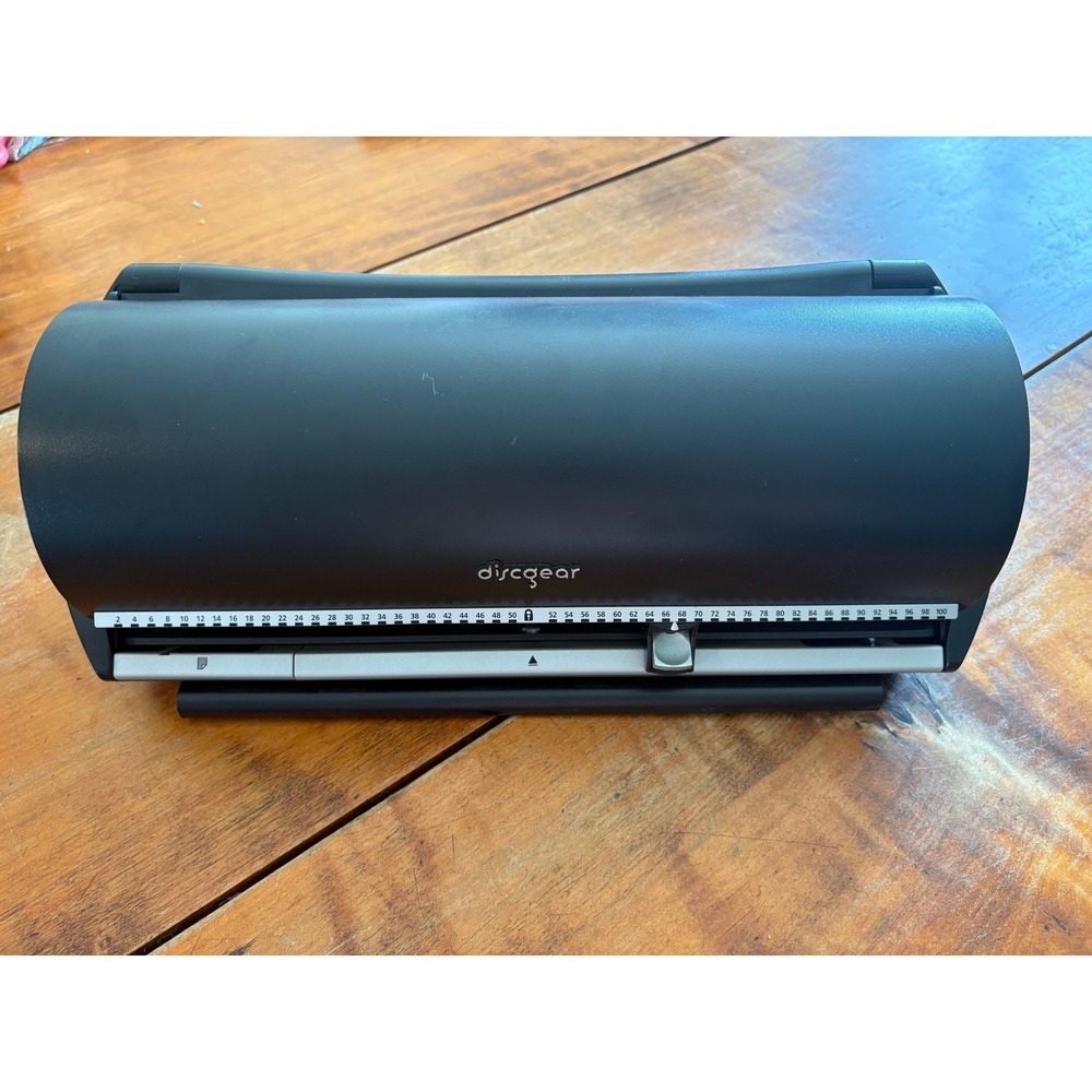 Discgear Selector 100 CD DVD Case Black 100 Disc Storage Organizer Manual Index